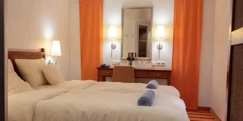 Celestyal-Discovery-24