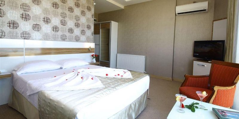 sarimsakli turska hotel acem