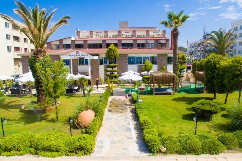 sarimsakli turska hotel buyuk berk