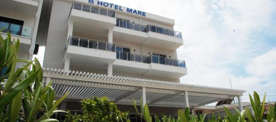 hotel mare ksamil albanija